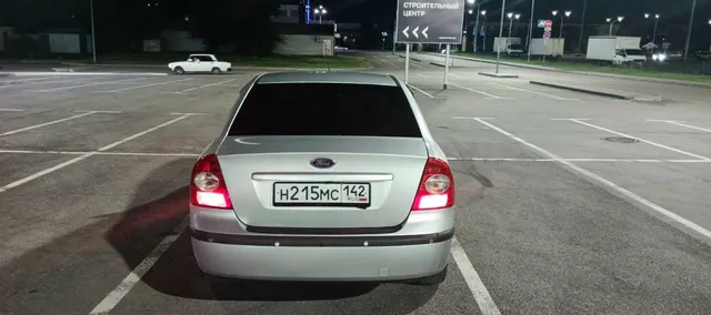 Легковой автомобиль, марки FORD, модели FOCUS, VIN WF04XXWPD47J81565, 2007 года выпуска.