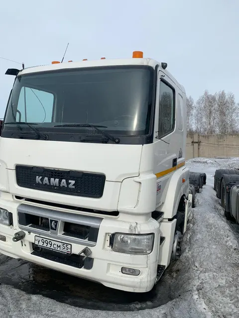 Лот № 2 «Седельный тягач КАМАЗ T2642, с двигателем Mercedes-Benz, OM457LA.V/4, 2020 г.в., VIN XTC652065L2537097»