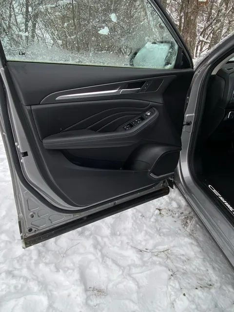 Автомобиль HAVAL F7X VIN XZGFF06A1MA614517, 2021 года выпуска. Залог в пользу ООО ПКО "АБК"