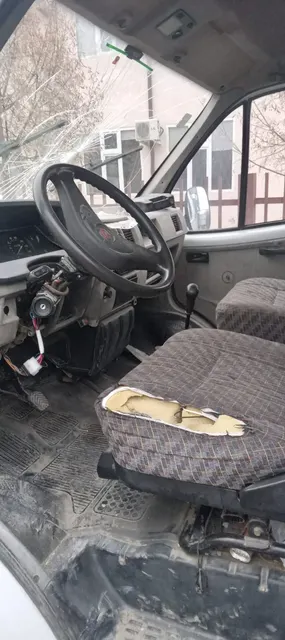 Автотранспортное средство Грузовой автомобиль, марка: ГАЗ грузовой, модель: 33023, год изготовления: 2002, цвет: снежно-белый, VIN: XTH33023021892523, ПТС: 52КН 253984, г/н: Т461РЕ395, разрешенная максимальная масса 3500 кг, масса без нагрузки 2100 кг