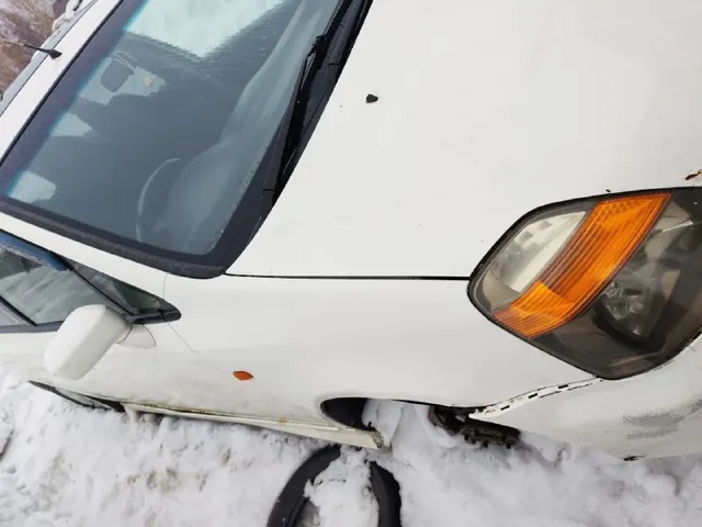 Автомобиль Honda Stream (год выпуска 2001, Кузов № RN41004606, цвет – белый, г.р.з. В232МУ142).