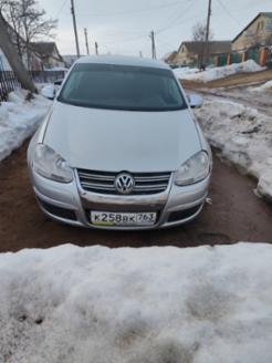 Легковой автомобиль, марка: Volkswagen, модель: Jetta, год изготовления: 2007, VIN: WVWZZZ1KZ8M105837. Объект в залоге. Залогодержатель КБ "ЛОКО-БАНК" (АО).
