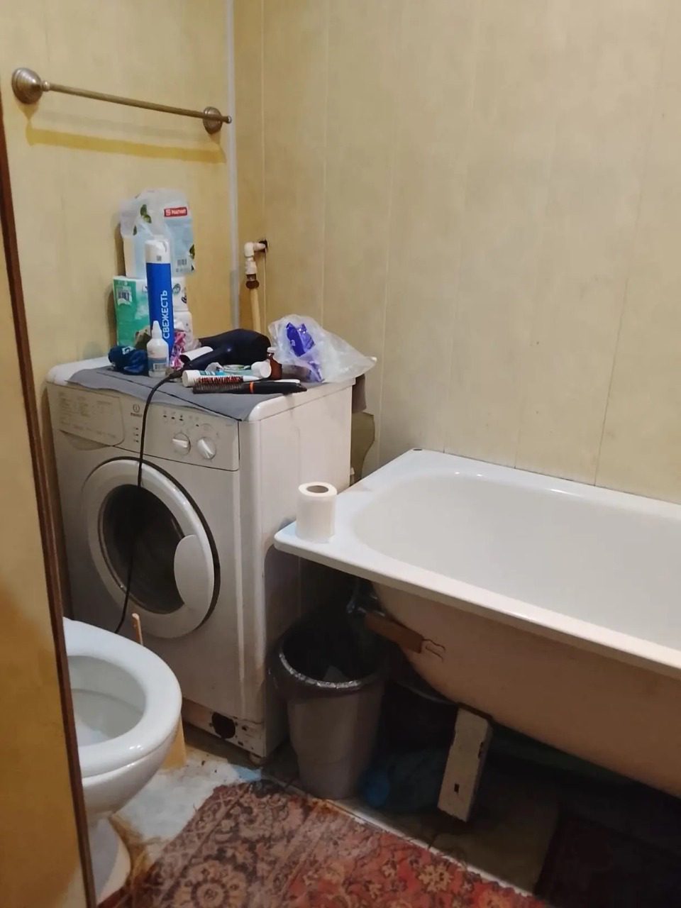 Недвижимое имущество - 1/2 доли в праве на жилое помещение - квартиры, площадью 42,90 кв.м,, находящаяся в залоге у АО «ТБанк», адрес: Россия, Тамбовская область, г Мичуринск, ул Чернышевского, д 19А, кв 5, (предмет залога), кадастровый номер 68:26:0000061:918