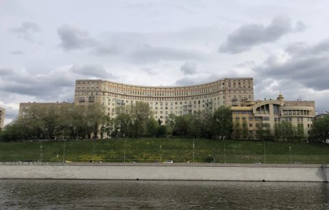 Помещение, назначение: жилое, вид жилого помещения: квартира, площадью 102,8 кв. м, кадастровый номер: 77:01:0005004:2057, этаж: 10, расположенное по адресу: Российская Федерация, город Москва, вн. тер. г. муниципальный округ Хамовники, набережная Ростовская, дом 5, квартира 154