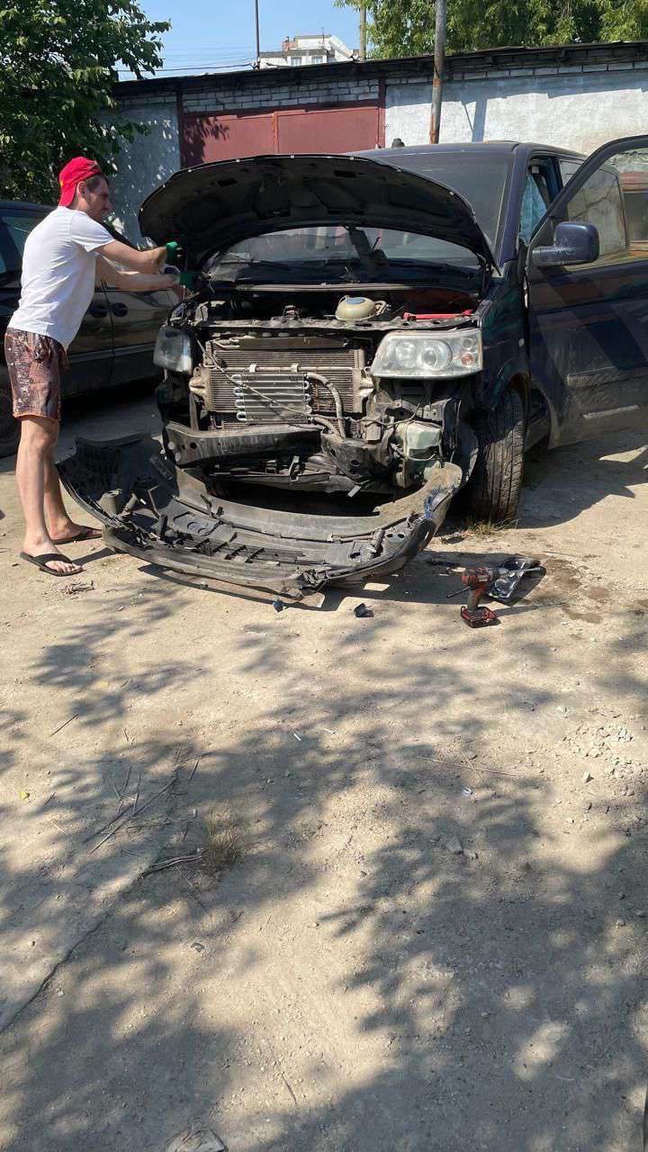 автомобиль марки Фольксваген Мультивен, WV2ZZZ7HZ8H149038, год выпуска: 2008