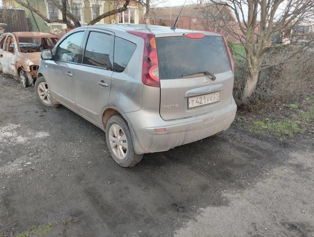 Автомобиль легковой, марка: NISSAN, модель: NOTE, VIN: SJNFCAE11U2132355, гос. рег. номер: Т421УК31, год изготовления: 2011