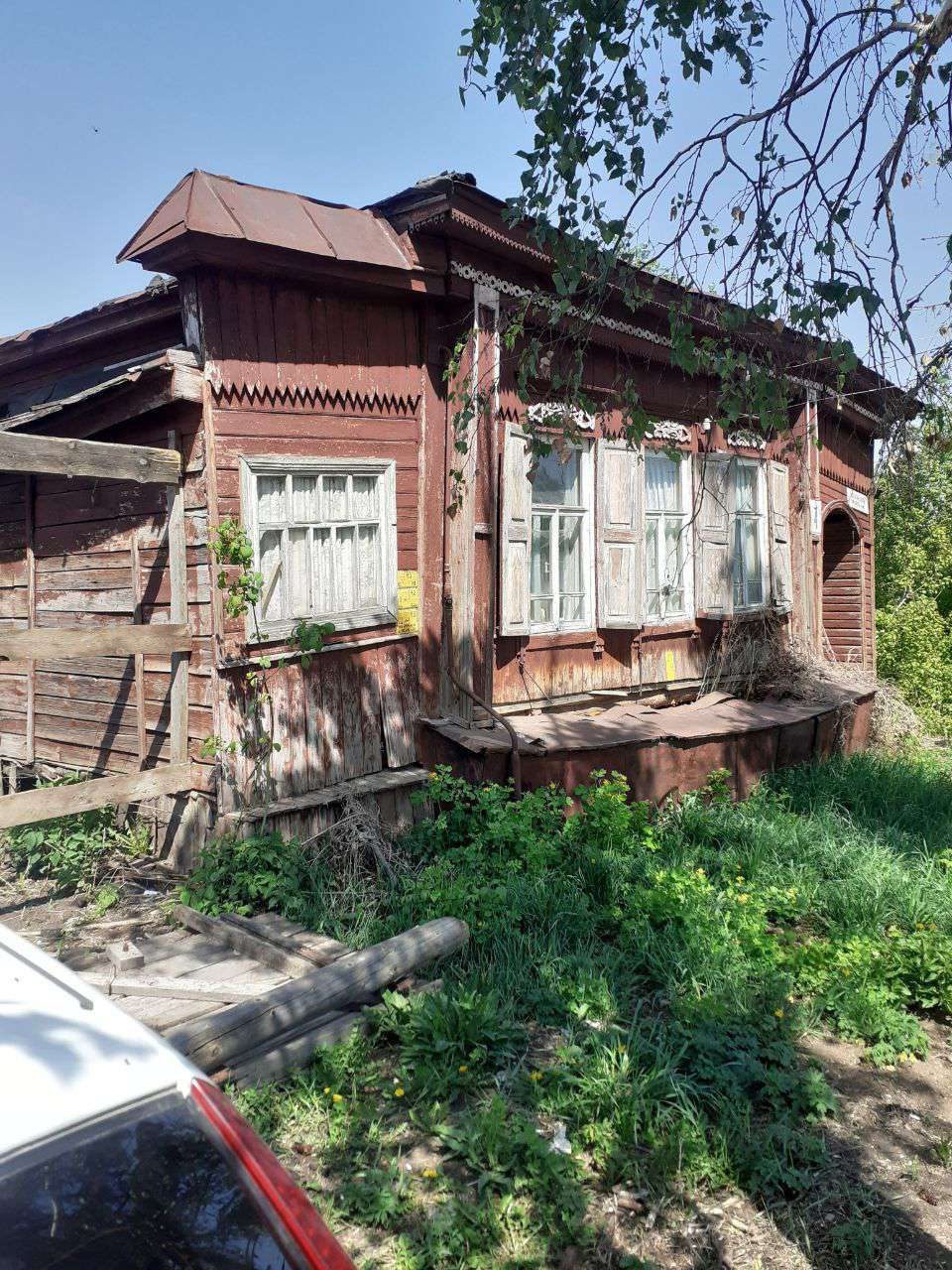 1/2 доля в праве на жилое здание, площадь: 34,2 кв.м., кадастровый номер: 02:63:011003:190 и 1/2 доля в праве на земельный участок, площадь: 337 кв.м., категория земель: Земли населенных пунктов, разрешенное использование: Под жилую застройку Индивидуальную, кадастровый номер: 02:63:011006:34, Адрес (местоположение): Республика Башкортостан, Белебеевский р-н, г Белебей, ул Ямашева, д 4