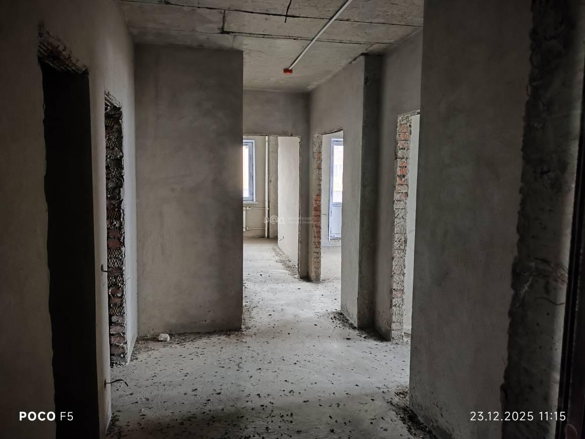 Лот №1, Квартира - 70,4 кв. м, адрес: Астраханская область, г. о. г. Астрахань, г. Астрахань, площадь Карла Маркса, д. 3, корп. 1, кв. 26