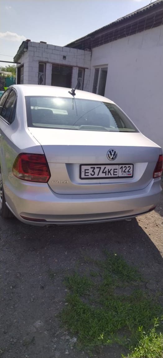 Автомобиль легковой, марка: VOLKSWAGEN, модель: POLO, VIN: XW8ZZZ61ZHG045759, гос. рег. номер: Е374КЕ122, год изготовления: 2017