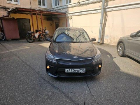 Лот №7, KIA Rio