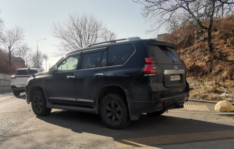 Автомобиль: Toyota Land Cruiser Prado 2018 года выпуска, идентификационный номер (VIN): GDJ150-0031400, шасси (раса) №отсутствует