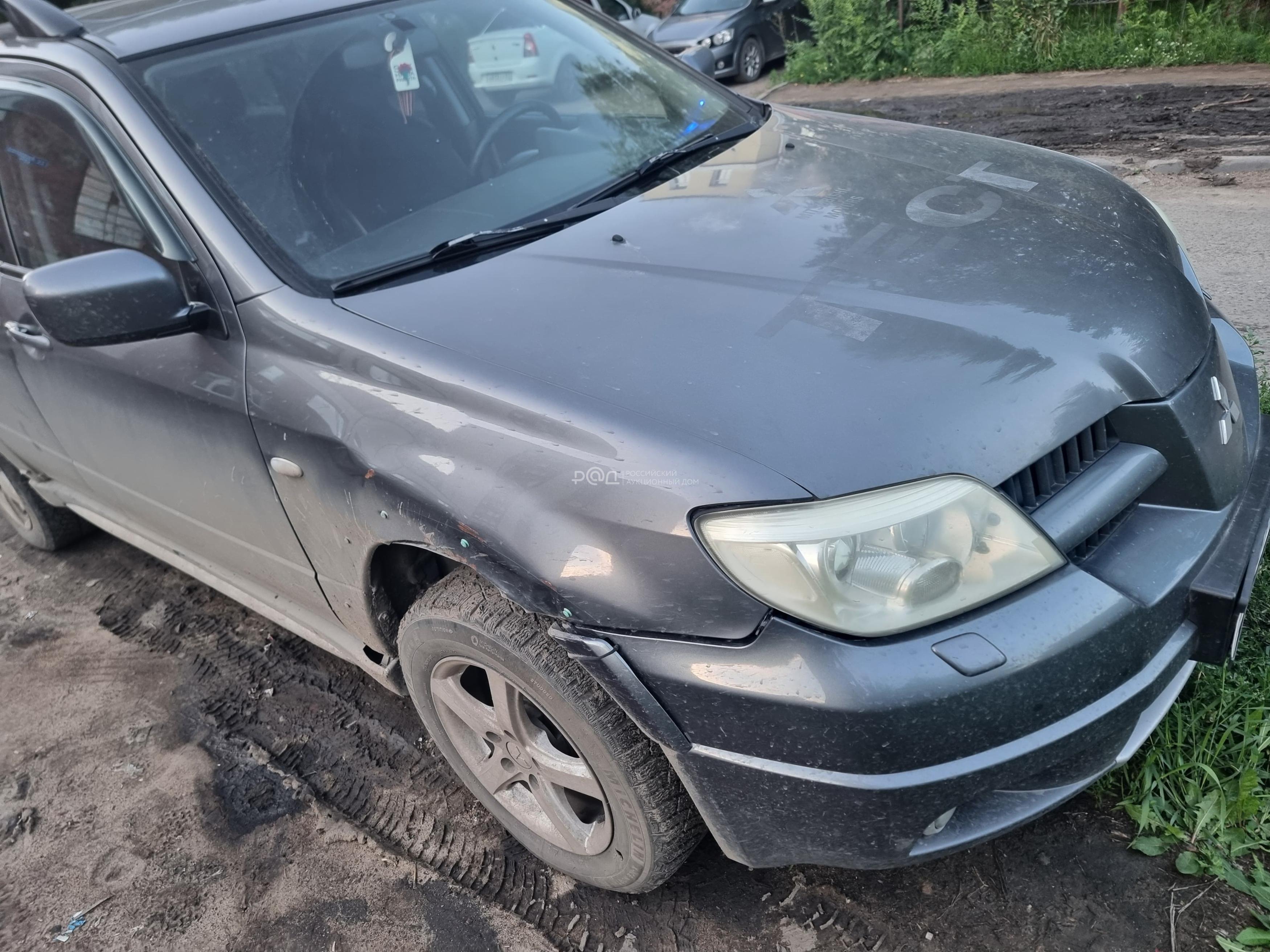 Автомобиль легковой MITSUBISHI OUTLANDER 2007 года выпуска