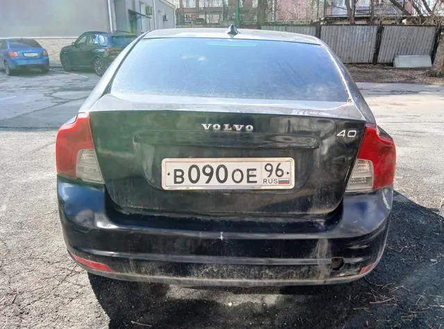 Лот №2, VOLVO S40