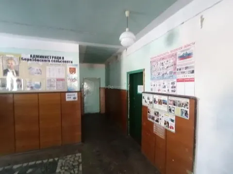 Лот №1, Здания (2 шт.) общей площадью 1 782,6 кв. м и земельные участки (2 шт.) общей площадью 3 874 кв. м в с. Хопер Пензенской области