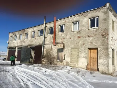 Лот №1, Здания (2 шт.) общей площадью 1 782,6 кв. м и земельные участки (2 шт.) общей площадью 3 874 кв. м в с. Хопер Пензенской области