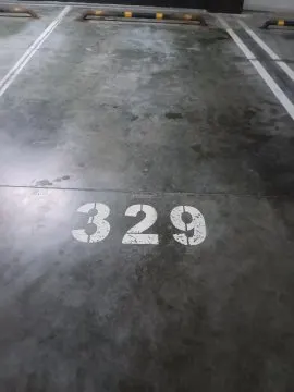 Лот №80, Помещение (машино-место №329), назначение: нежилое, площадью 14,7 кв. м, этаж: -1, кадастровый номер 50:11:0010109:3857, расположенное по адресу: Российская Федерация, Московская область, городской округ Красногорск, г. Красногорск, ул. Парковая, д. 8, машино-место 329