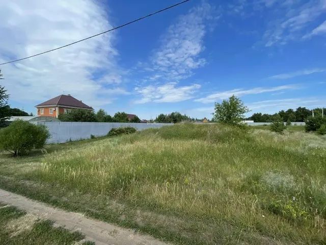 Земельный участок - 2 250 +/- 17 кв. м, местоположение: Омская обл., Омский р-н, СНТ Комиссаровское, уч. 14