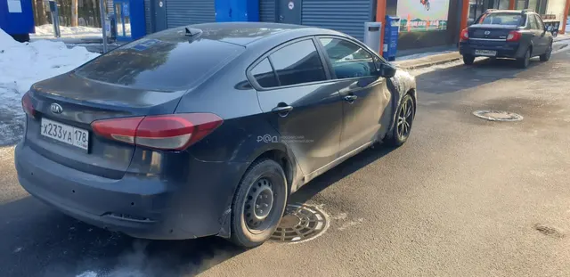 Автомобиль марки KIA YD (Cerato Forte), VIN: XWEFK411BHC000500, год выпуска: 2017, цвет: черный, модель номер двигателя: G4FG HH678382, шасси отсутствует, кузов номер: XWEFK411BHC000500, Санкт-Петербург, пр. Энтузиастов, д. 20, корп. 2