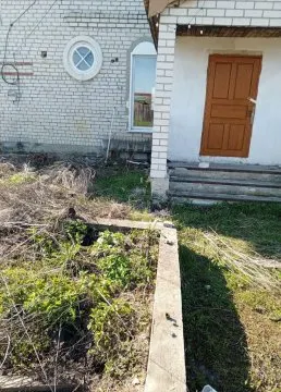 Лот №1, Жилой дом с подвалом площадью 297 кв. и земельным участком площадью 1 243 кв. м в р.п. им. В.И. Ленина Ульяновской области