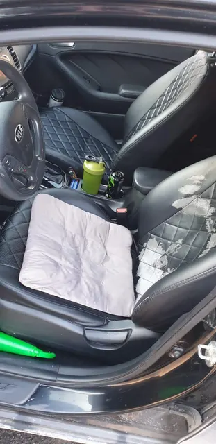 Автомобиль марки KIA YD (Cerato Forte), VIN: XWEFK411BHC000500, год выпуска: 2017, цвет: черный, модель номер двигателя: G4FG HH678382, шасси отсутствует, кузов номер: XWEFK411BHC000500, Санкт-Петербург, пр. Энтузиастов, д. 20, корп. 2