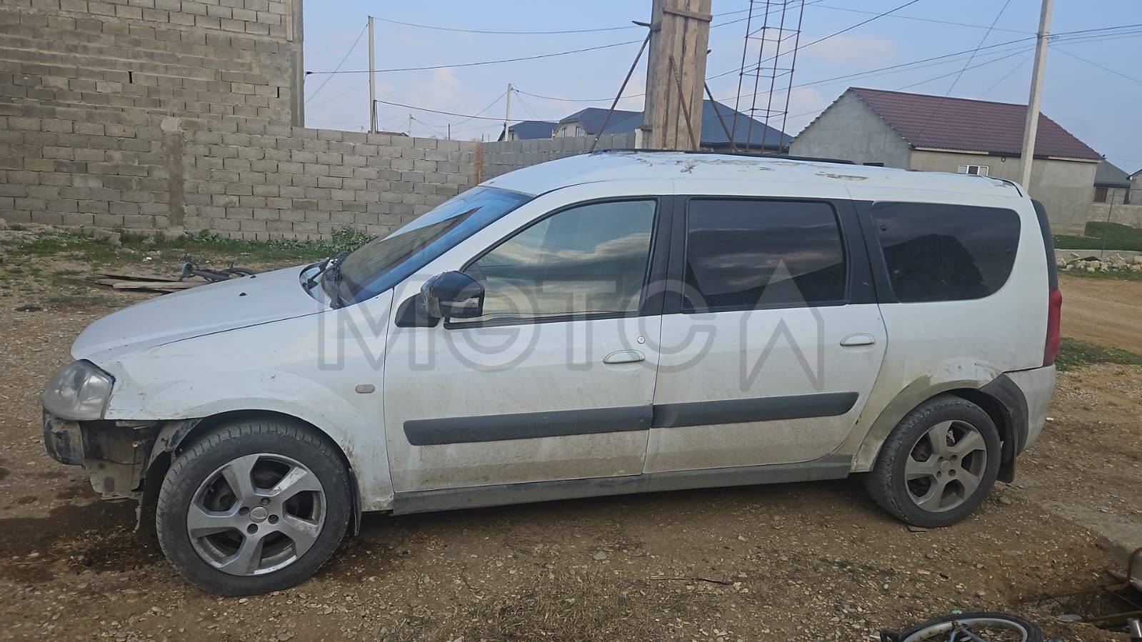 Lada Largus, 2015 года, 104 лс, 285627 км