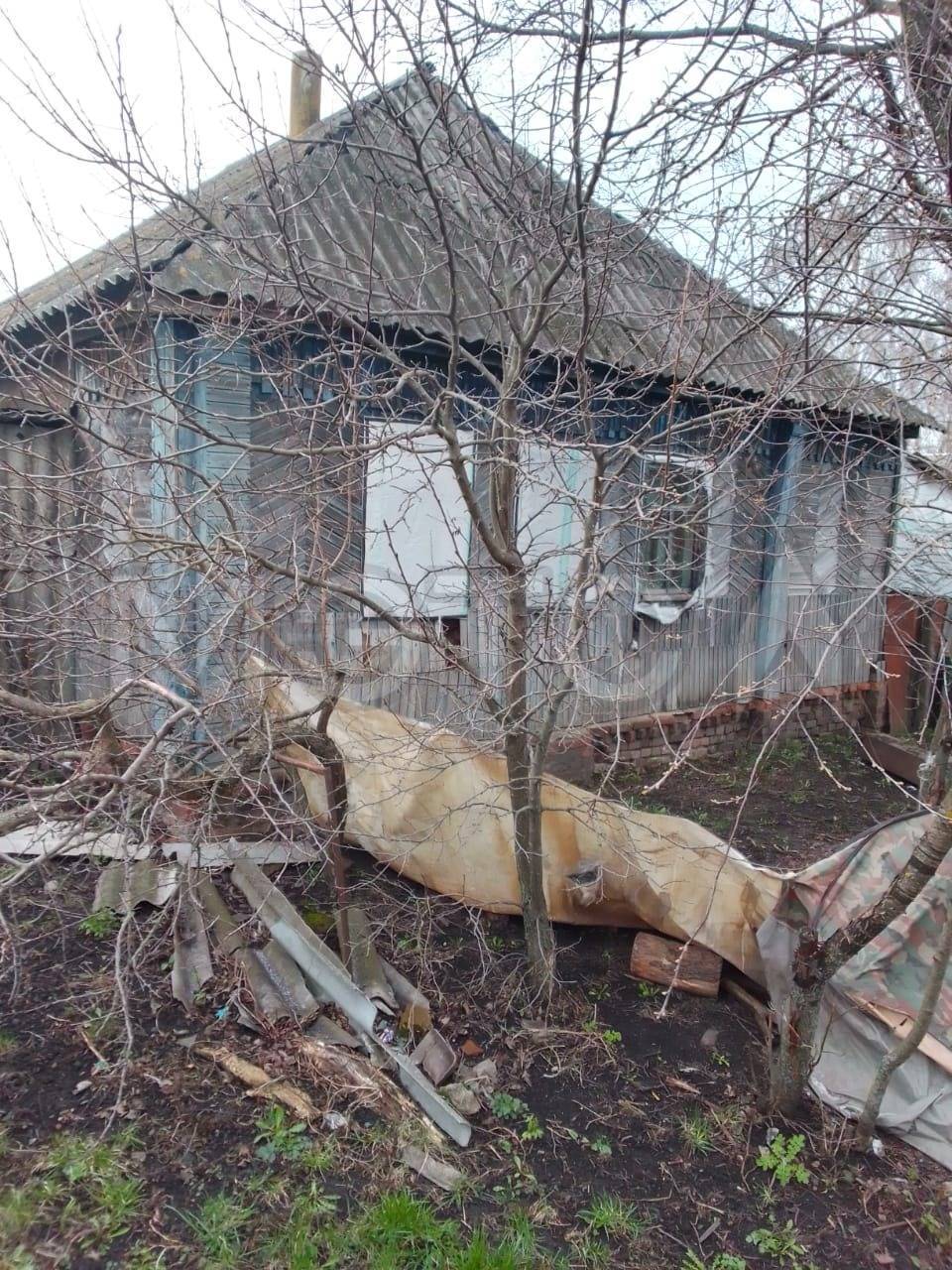 Дом 42,3 кв.м. и земельный участок 2600 кв.м. в Курской обл.