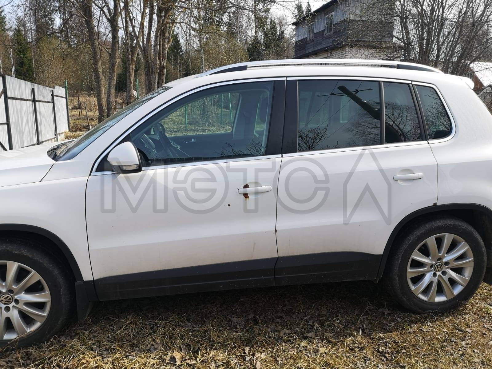 Volkswagen Tiguan, 2011 года, 170 лс