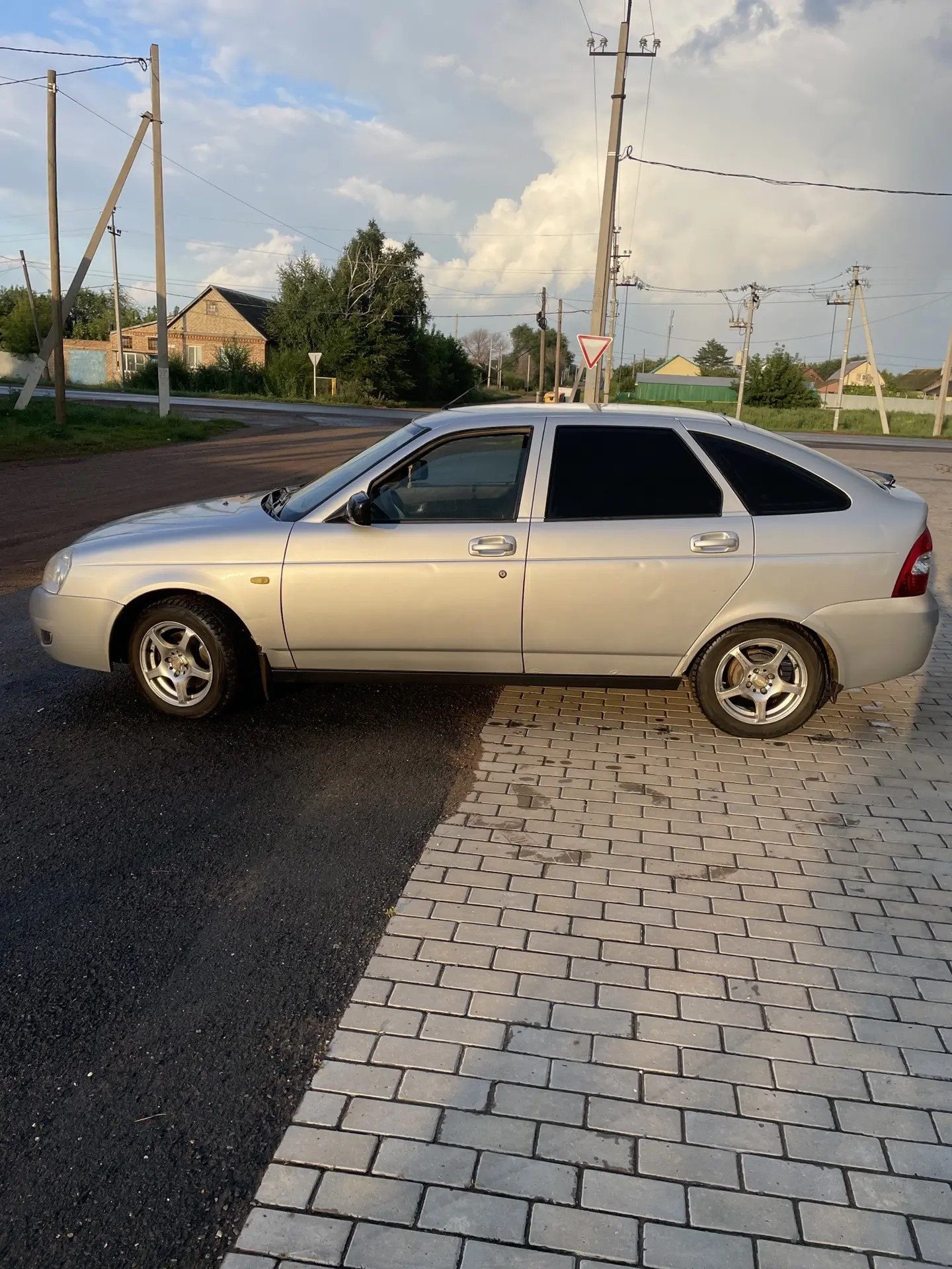 Lada Priora, 2011 года, 98 лс, 220627 км