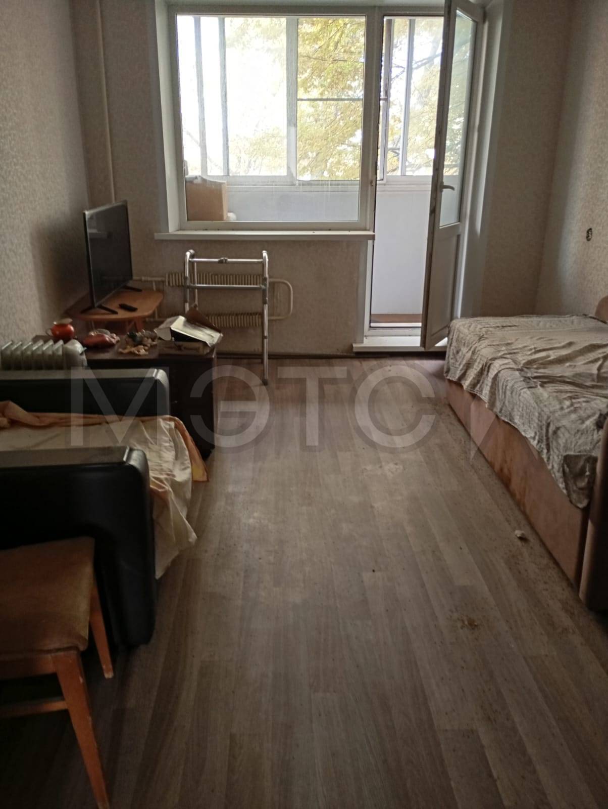 1/2 доля квартиры в Курске
