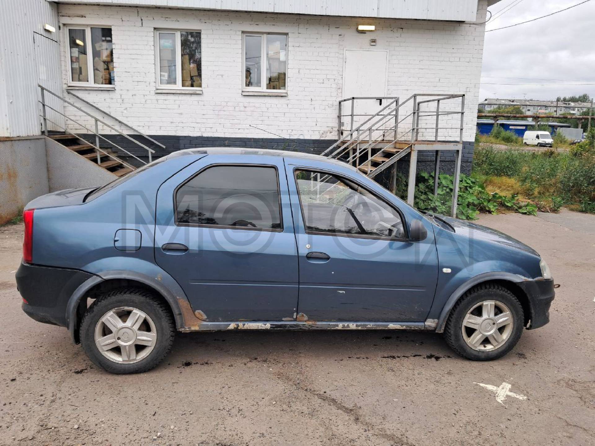 Renault Logan, 2010 года, 75 лс