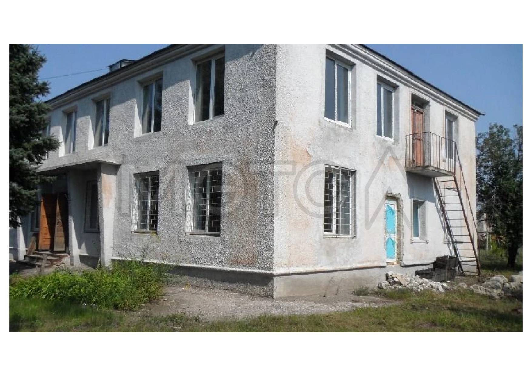 Здание 449,2 кв.м. и земельный участок 724 кв.м. в Волгоградской обл.