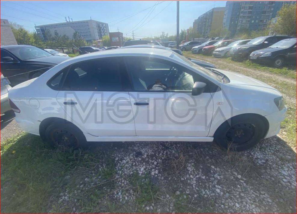 Volkswagen Polo, 2019 года, 90 лс