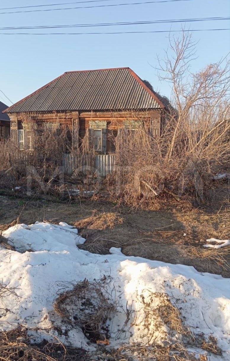 1/3 доля дома и 1/3 доля земельного участка в Саратовской обл.