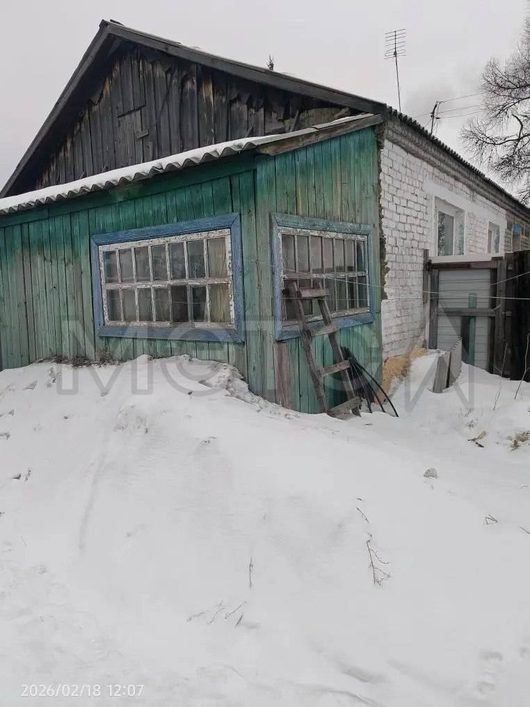 1/3 доля квартиры и 1/3 доля земельного участка в Бурятии