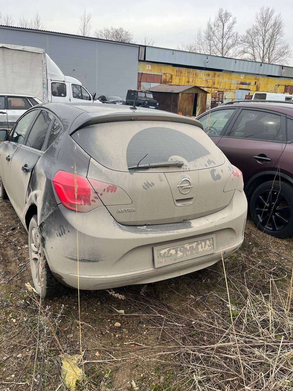 Opel Astra, 2013 года, 116 лс