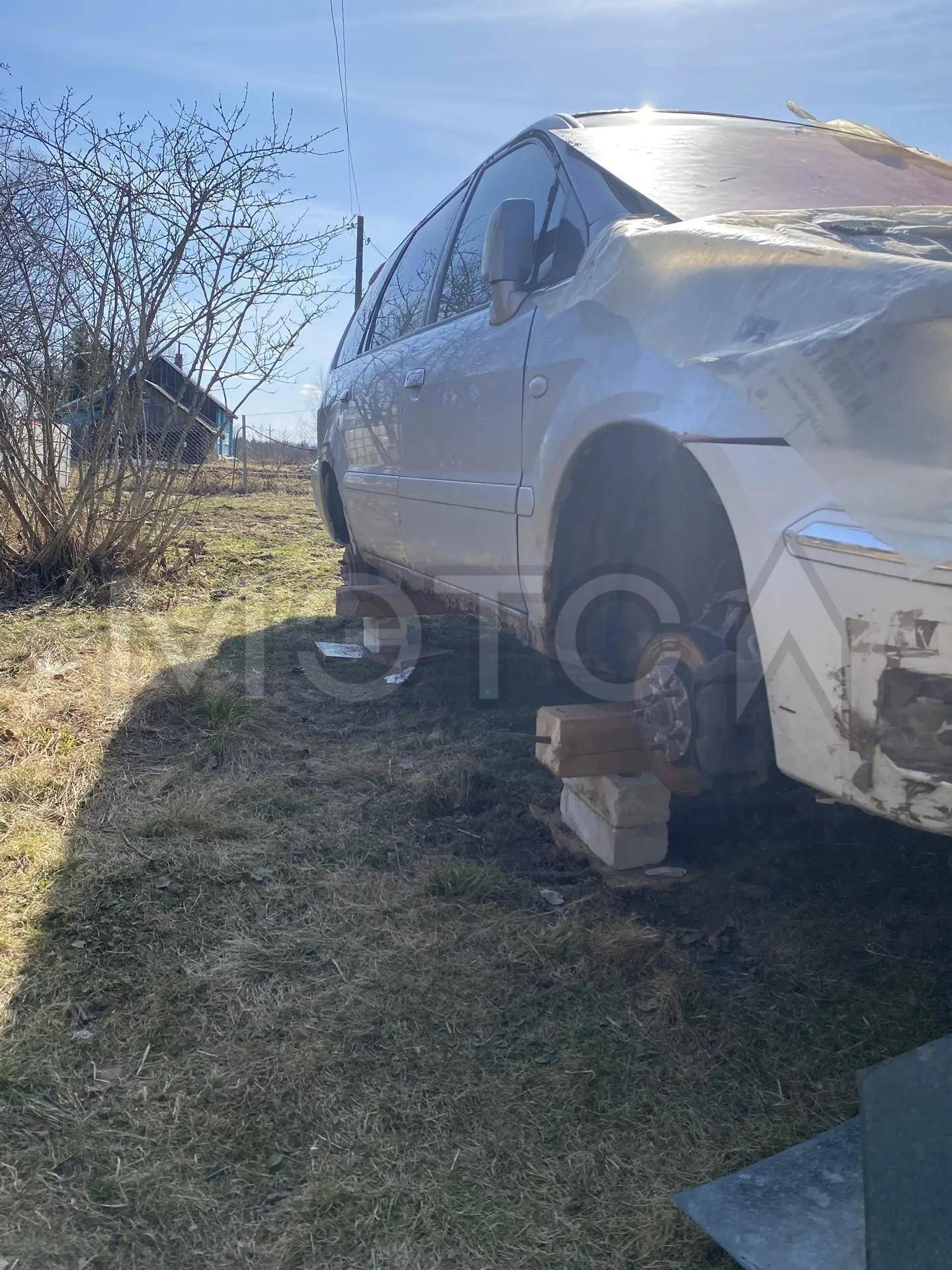 Mitsubishi Chariot, 2002 года, 165 лс, 280000 км, АКПП