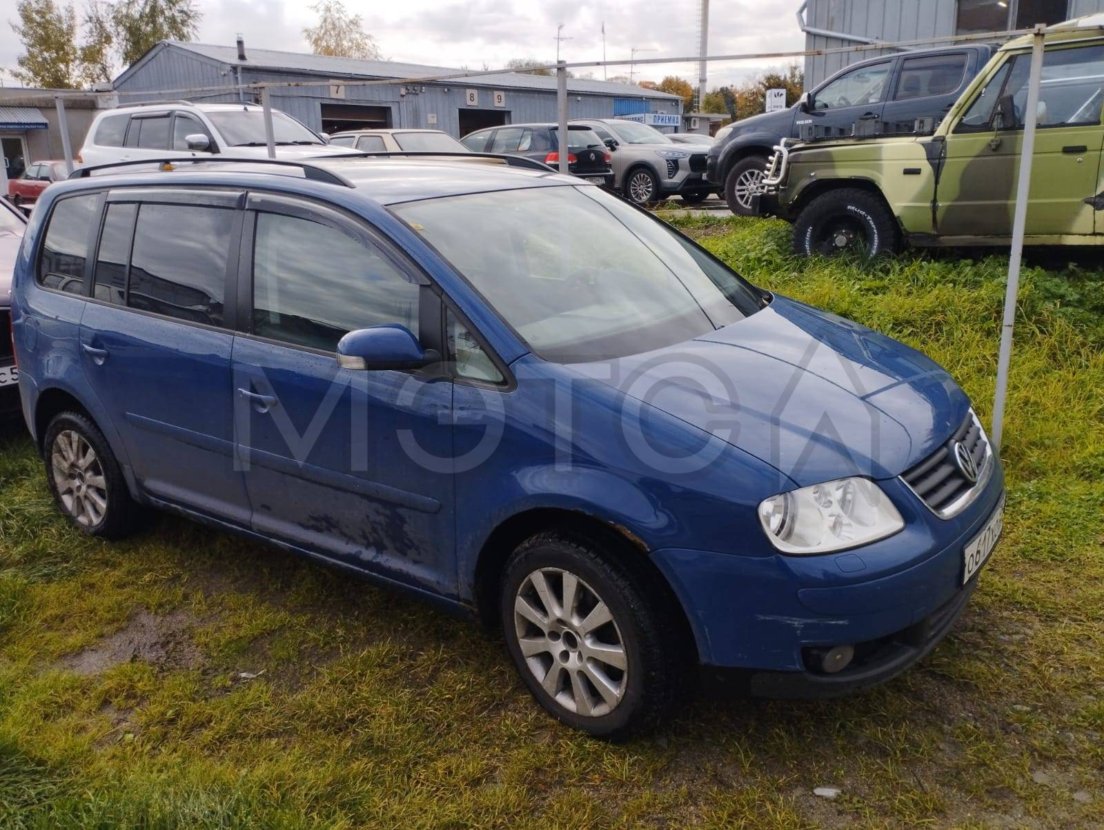 Volkswagen Touran, 2006 года, 105 лс, 278885 км, АКПП