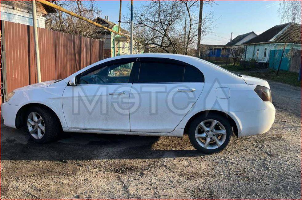 Geely Emgrand EC7, 2013 года, 126 лс