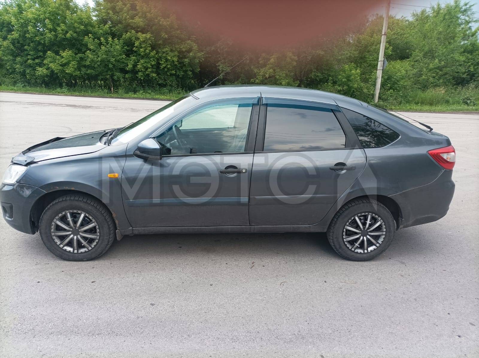 Lada Granta, 2015 года, 87 лс, 236000 км