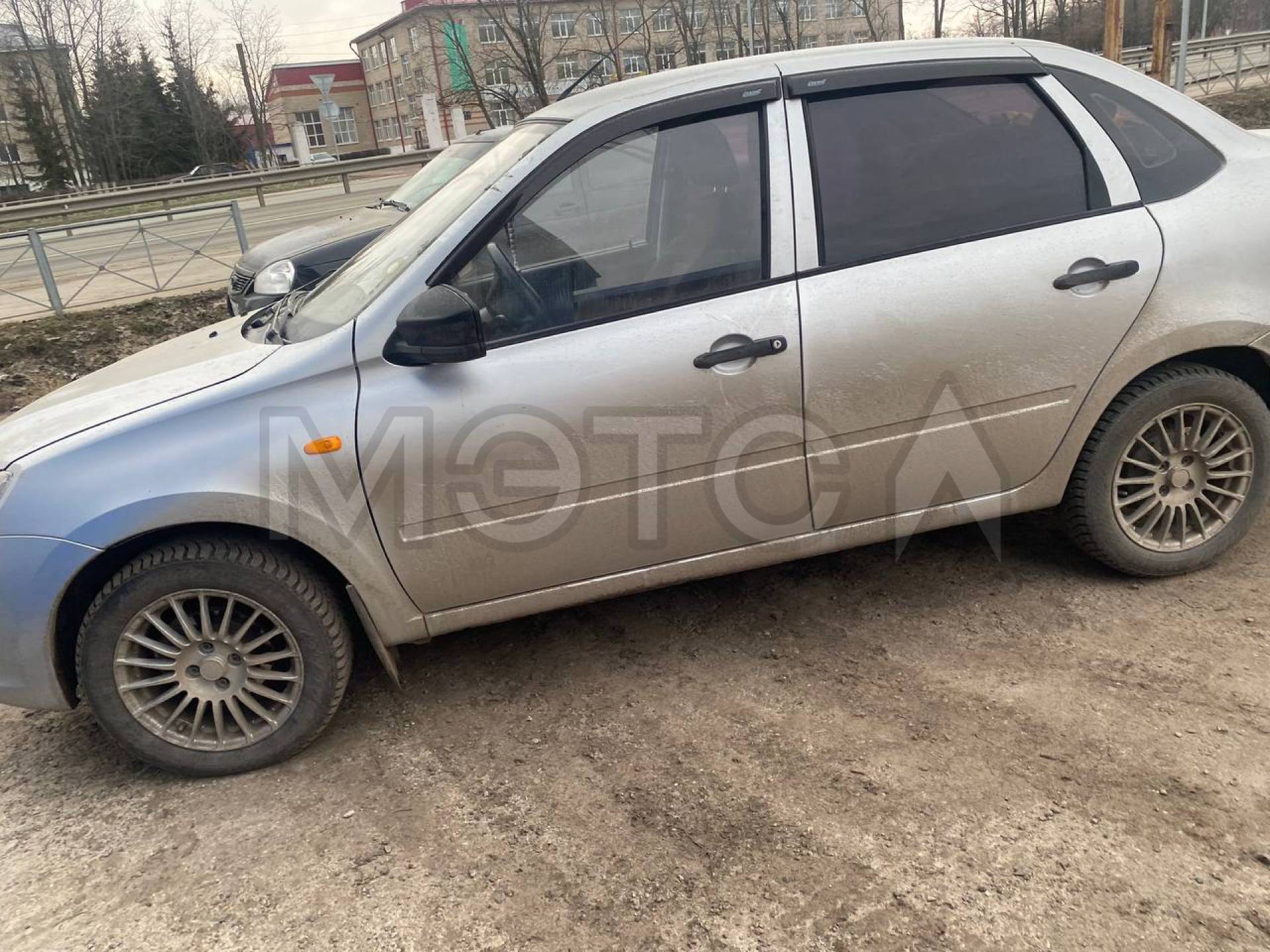 Lada Granta, 2013 года, 87 лс, 300000 км