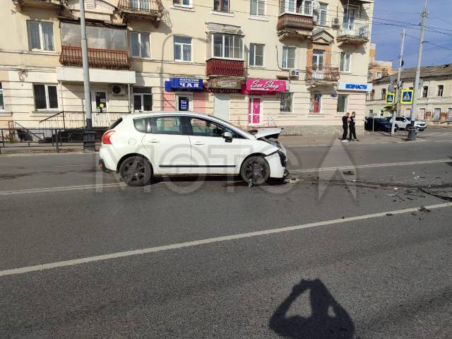 Peugeot 3008, 2012 года, 120 лс, 100000 км