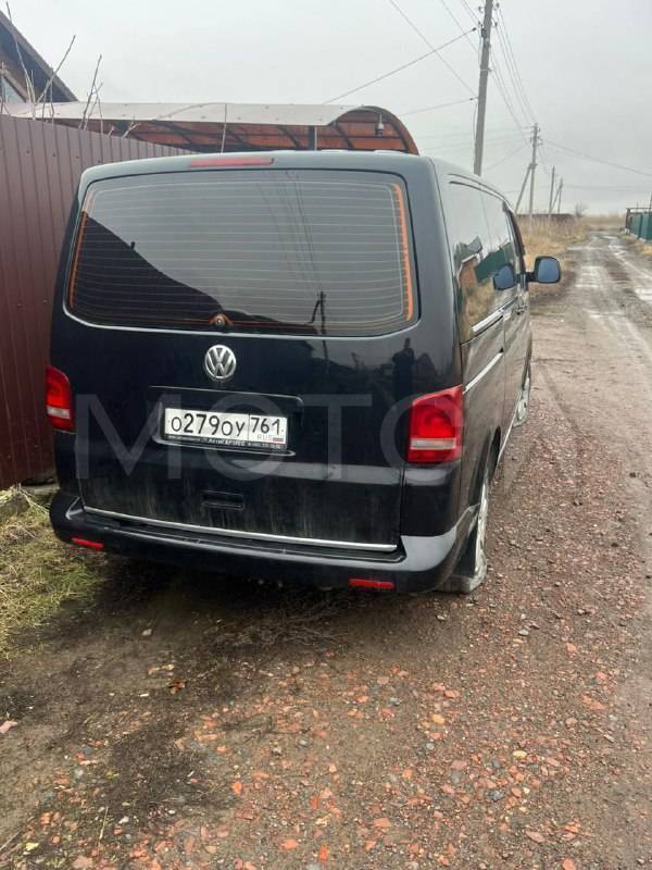 VOLKSWAGEN CARAVELLE, 2010 года