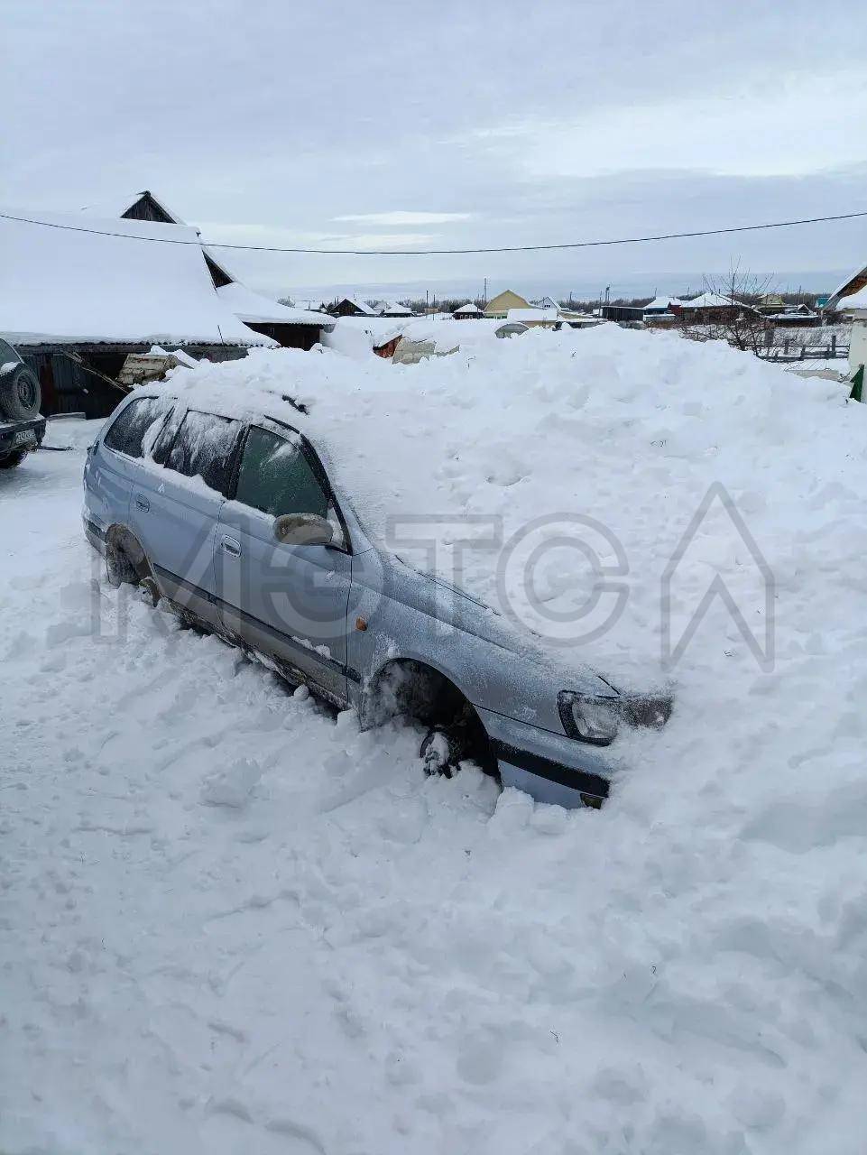Toyota Caldina, 1997 года, 140 лс