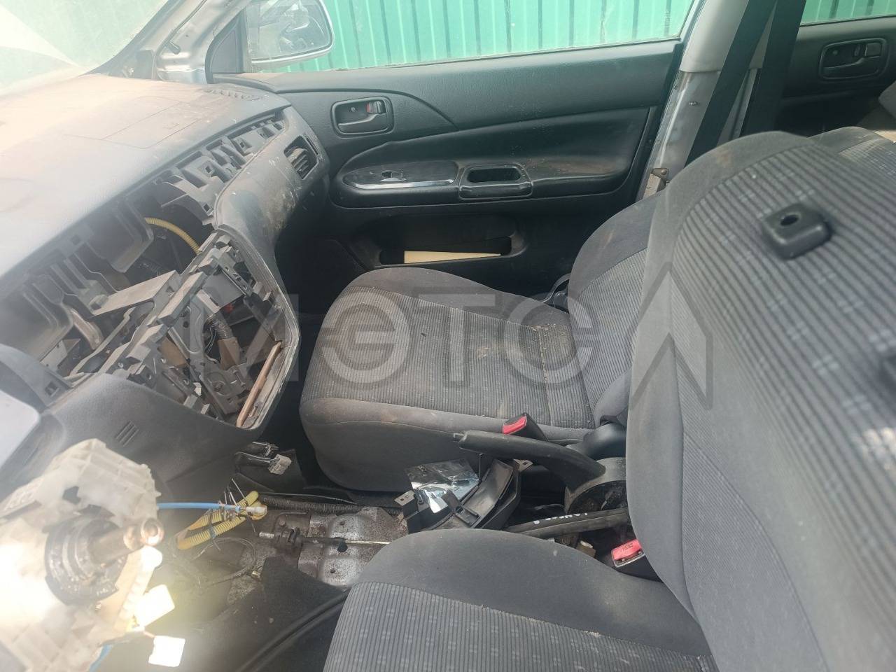 Mitsubishi Lancer, 2005 года, 98 лс, 300000 км, АКПП