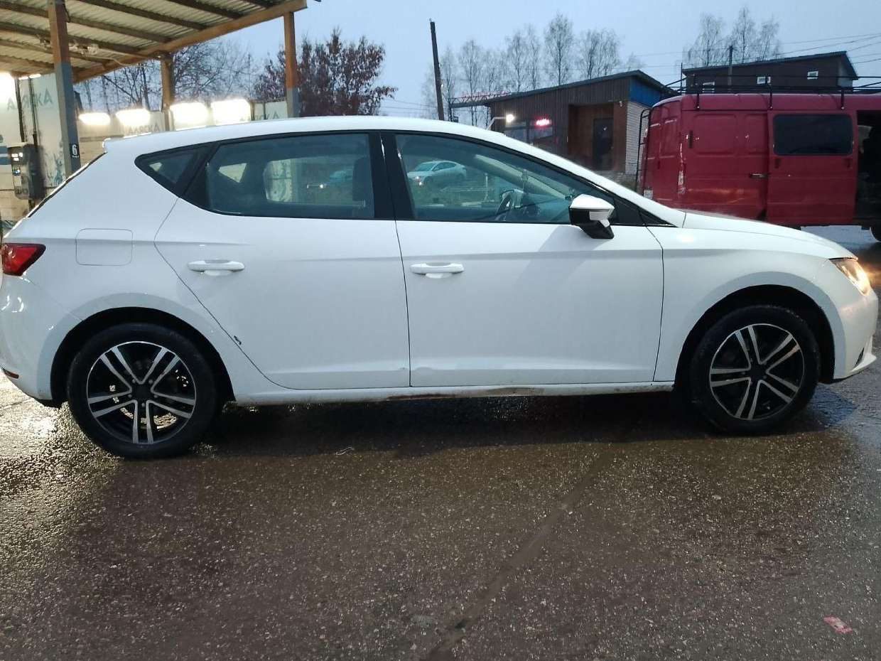 SEAT Leon, 2013 года, 105 лс