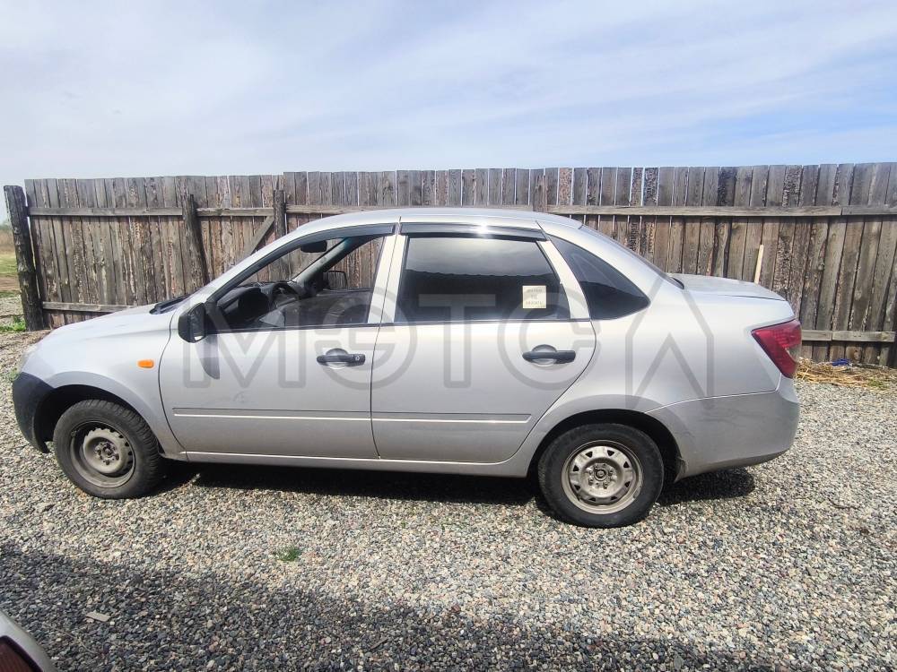 Lada Granta, 2012 года, 82 лс, 200000 км