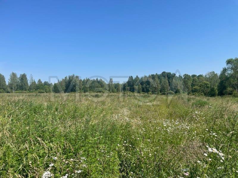 Земельный участок в Ленинградской обл., 622 кв.м.