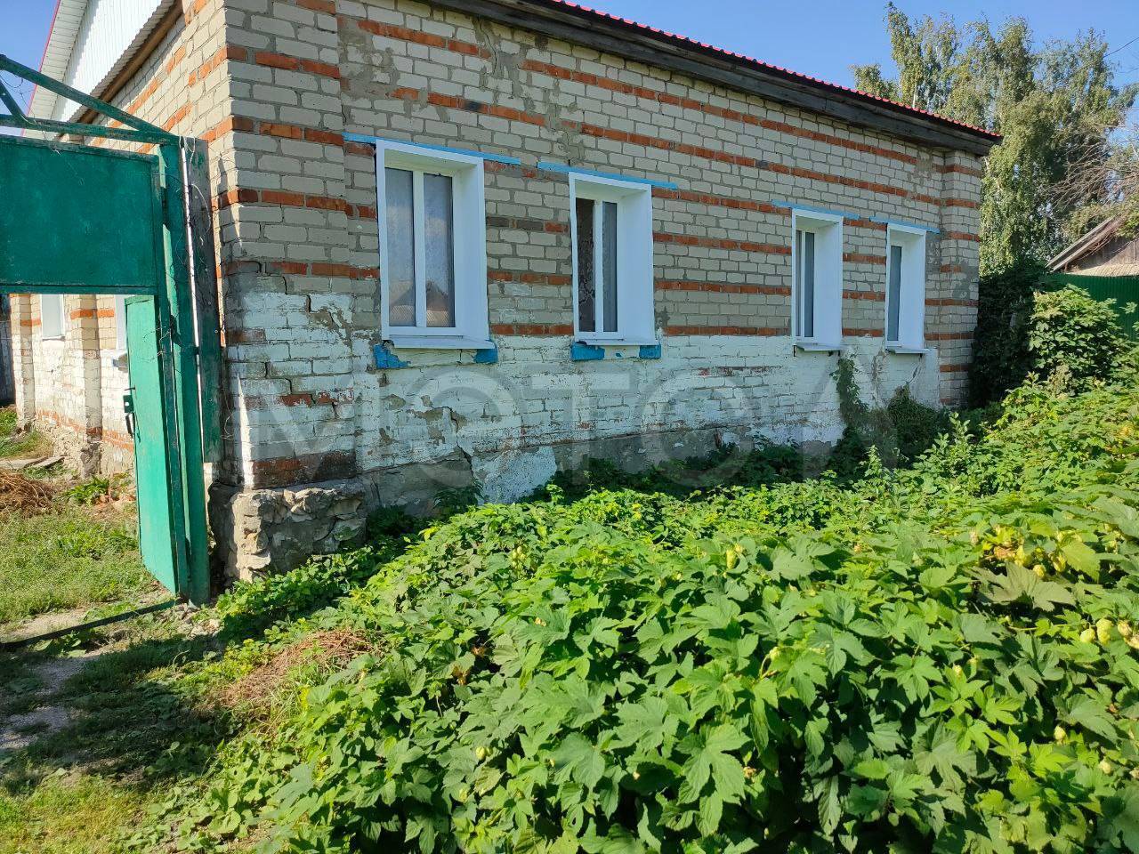 Дом 61,8 кв.м, постройки и земельный участок 1258 +/- 12,41 кв.м. в Саратовской обл.