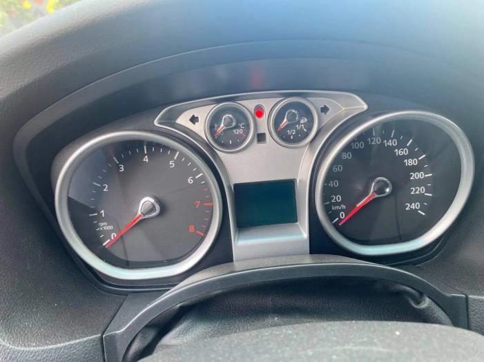Ford Focus, 2008 года, 80 лс