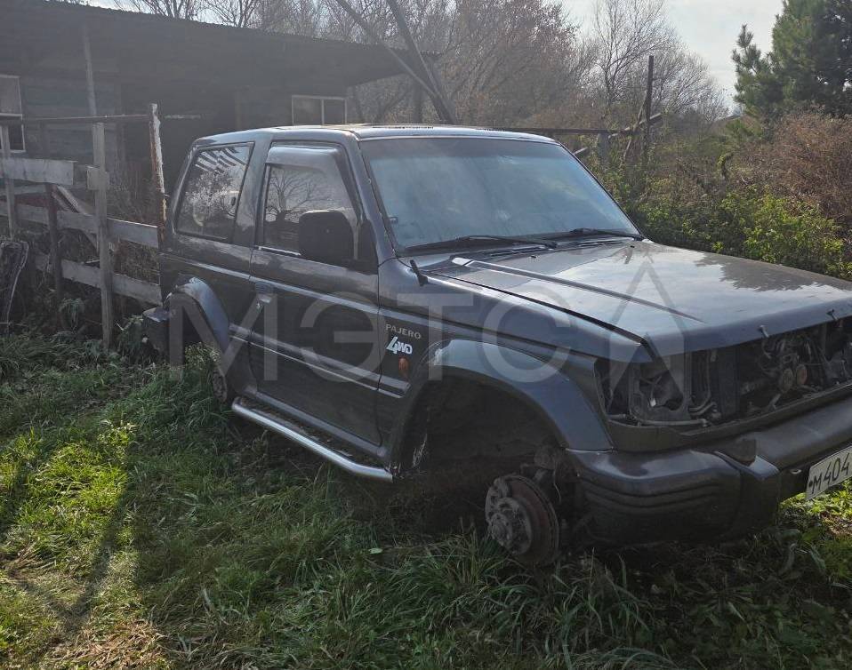 Mitsubishi Pajero, 1992 года, 110 лс, 289539 км, полный привод